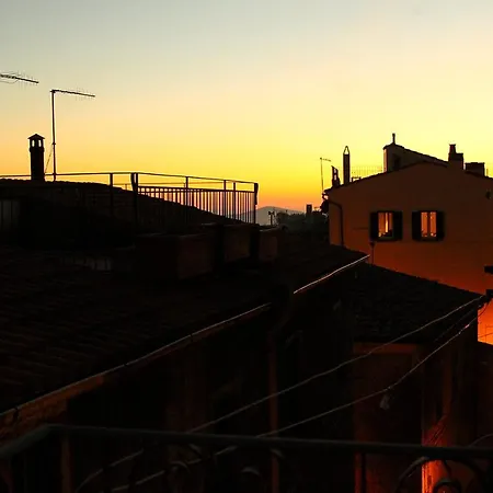 Manciano's Panorama شقة